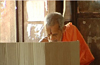 Pejawar seer changes mind; casts vote